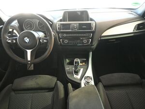 BMW M135 i Aut -M-Sport in schwarz ist angesagt...