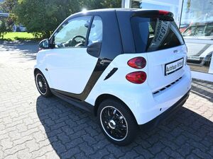 SMART ForTwo 1.0 coupe mhd 52 kW Servo Klimaaut Pano...