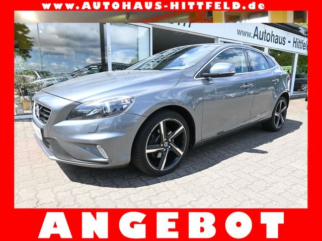 VOLVO V40 D2 2.0 *R-Design* mit sportiver Ausstattung...