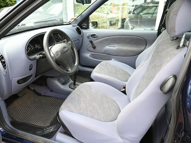 FORD Fiesta 1.3 Automatik SDach Serviceheft 1.Hand...