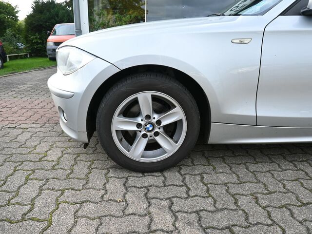 BMW 116 i >Advantage< 2.Hand komplettes Serviceheft...