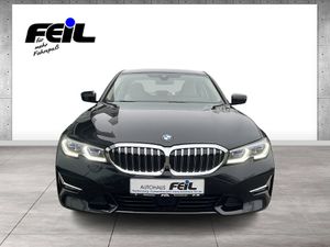 BMW 330d Luxury Line Head-Up HiFi WLAN RFK Shz