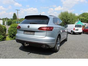 VW Touareg R-Line 4Motion/AHK/Luftfwk/PANO/STDHZ...
