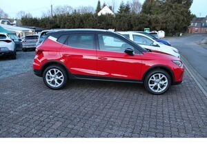 SEAT Arona FR 1,0 TSI / NAVI/LED/AHK/SHZ/5J Garantie...