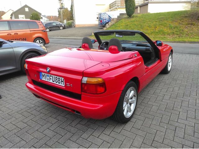 BMW Z1 ...