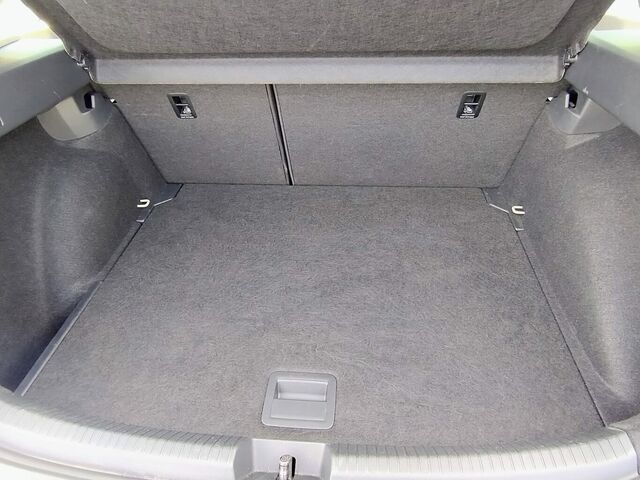 VW Taigo 1,0 TSI Life PDC/Sitzh./ Carplay/DAB/LED... Ansicht 8 für Fahrzeugdetailseite