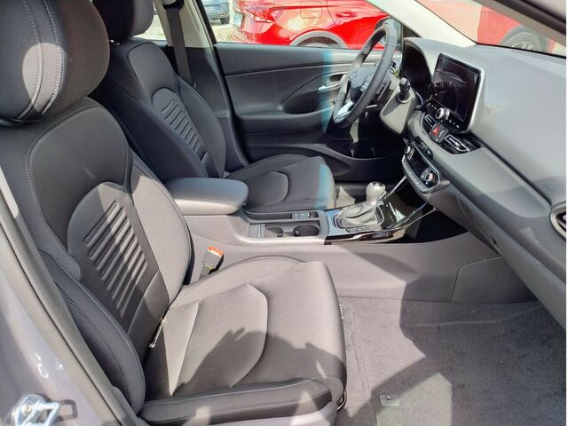 HYUNDAI i30 1,5 TGI Trend DCT NAVI/LED/SHZ/LHZ/Kam... Ansicht 6 für Fahrzeugdetailseite