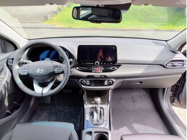 HYUNDAI i30 1,5 TGI Trend DCT NAVI/LED/SHZ/LHZ/Kam... Ansicht 7 für Fahrzeugdetailseite