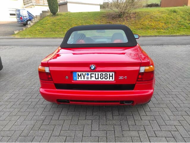 BMW Z1 ...