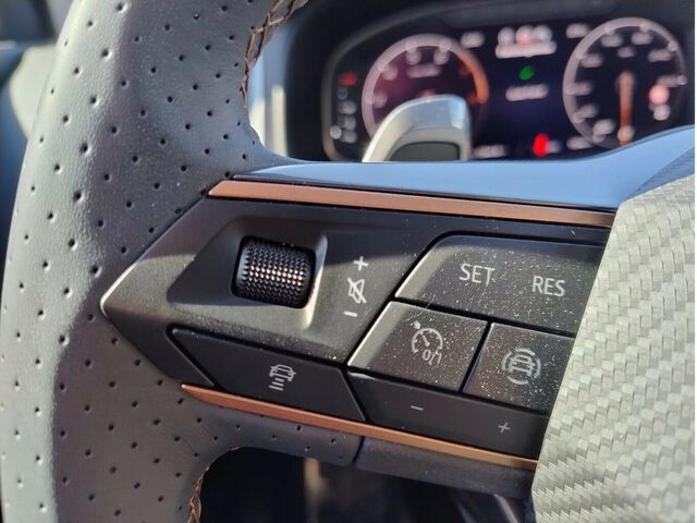 CUPRA Ateca 1,5 TSI DSG/LED/NAVI/Kam/ACC/SHZ/LHZ... Ansicht 18 für Fahrzeugdetailseite