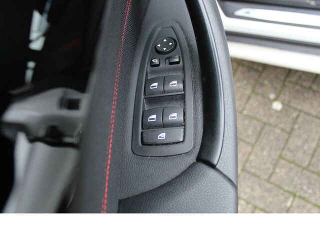 BMW X1 xDrive 20 i SportLine NAVI/LED/Sitzh./AHK... Ansicht 18 für Fahrzeugdetailseite