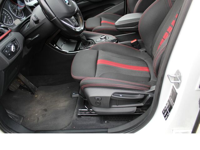 BMW X1 xDrive 20 i SportLine NAVI/LED/Sitzh./AHK... Ansicht 19 für Fahrzeugdetailseite