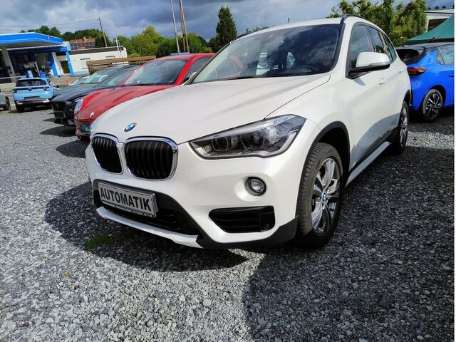 BMW X1 xDrive 20 i SportLine NAVI/LED/Sitzh./AHK... Ansicht 2 für Fahrzeugdetailseite