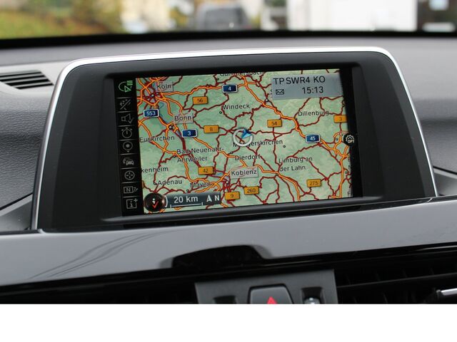 BMW X1 xDrive 20 i SportLine NAVI/LED/Sitzh./AHK... Ansicht 23 für Fahrzeugdetailseite
