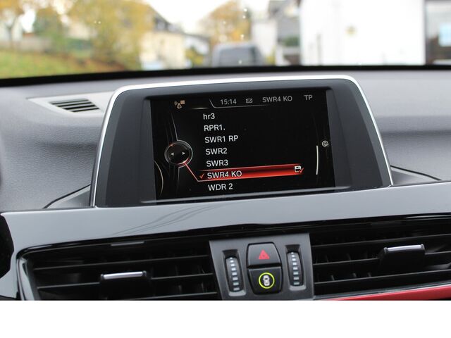 BMW X1 xDrive 20 i SportLine NAVI/LED/Sitzh./AHK... Ansicht 25 für Fahrzeugdetailseite