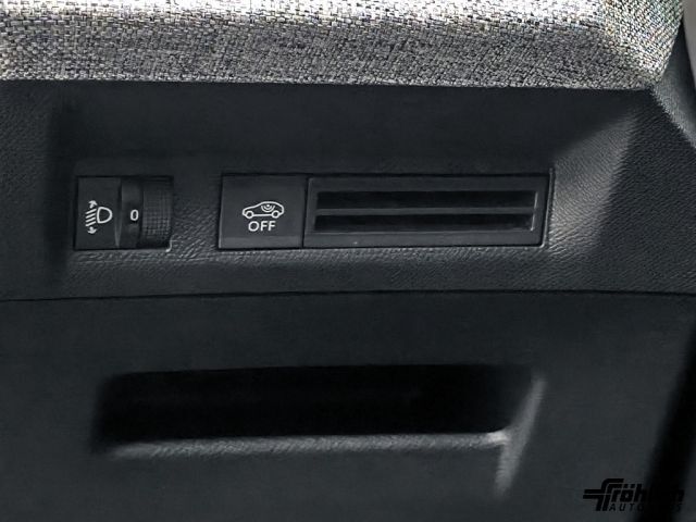 PEUGEOT 3008 Ansicht 16 für Fahrzeugdetailseite