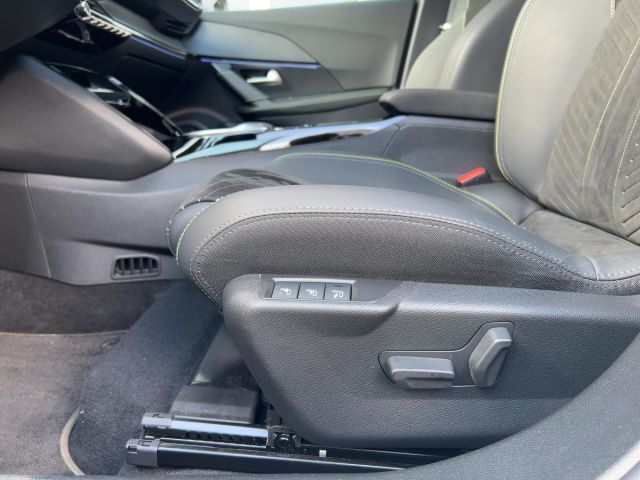 PEUGEOT 2008 Ansicht 15 für Fahrzeugdetailseite