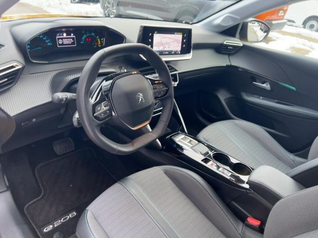 PEUGEOT 208 Ansicht 10 für Fahrzeugdetailseite