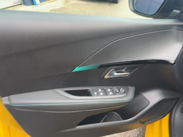 PEUGEOT 208 Ansicht 14 für Fahrzeugdetailseite