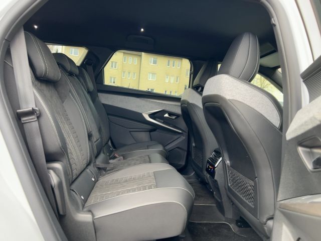 PEUGEOT 5008 Ansicht 9 für Fahrzeugdetailseite