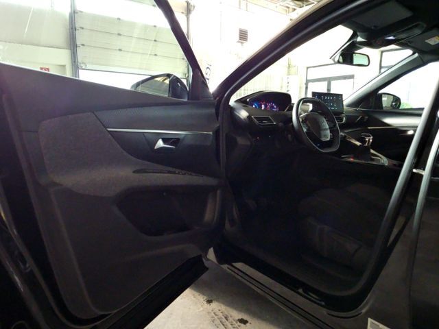 PEUGEOT 5008 Ansicht 8 für Fahrzeugdetailseite