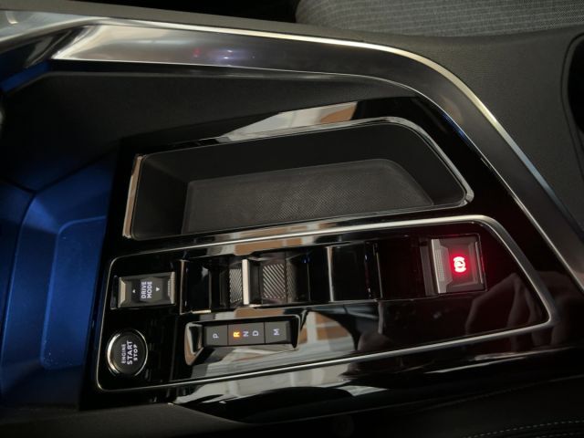 PEUGEOT 3008 Ansicht 10 für Fahrzeugdetailseite