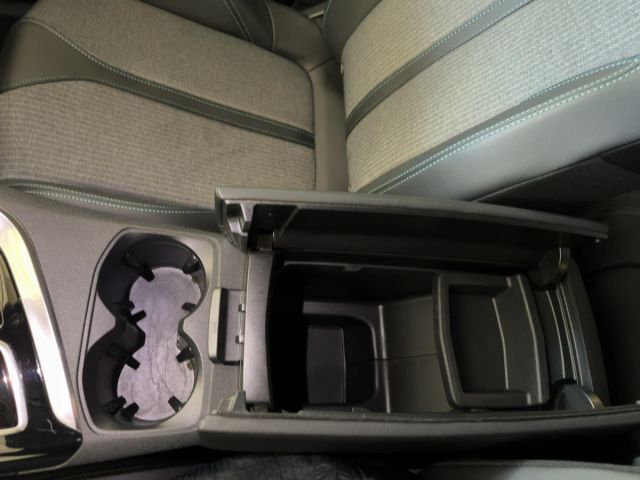 PEUGEOT 3008 Ansicht 11 für Fahrzeugdetailseite