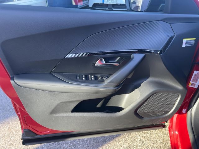 PEUGEOT 2008 Ansicht 13 für Fahrzeugdetailseite