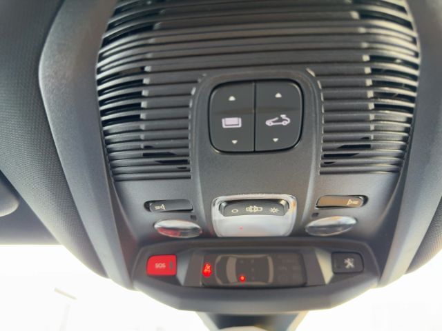 PEUGEOT 3008 Ansicht 13 für Fahrzeugdetailseite