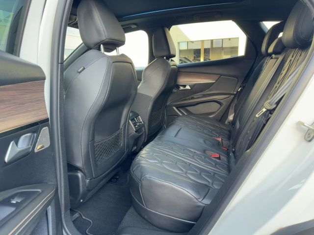 PEUGEOT 3008 Ansicht 9 für Fahrzeugdetailseite