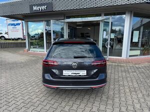 VW Passat Variant