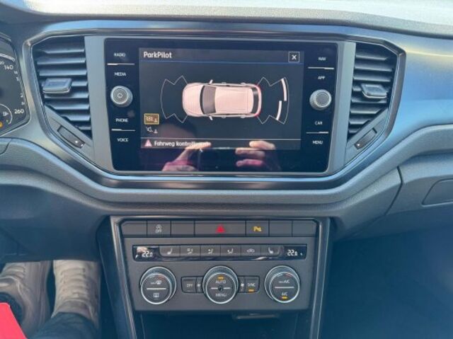 VW T-Roc Ansicht 9 für Fahrzeugdetailseite