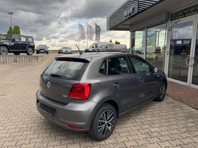 VW Polo Ansicht 8 für Fahrzeugdetailseite