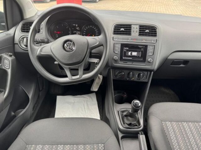 VW Polo Ansicht 9 für Fahrzeugdetailseite