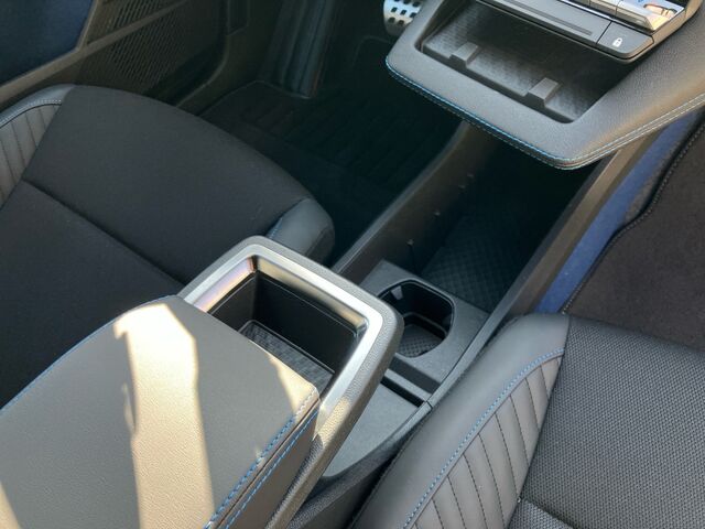 RENAULT Clio Techno 145 ACC/Kamera/Navi Ansicht 17 für Fahrzeugdetailseite