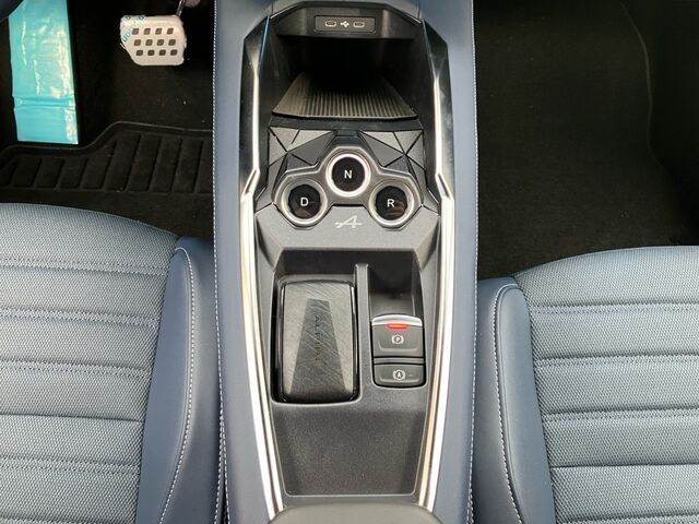 RENAULT Clio Intens dCi 100 Ansicht 17 für Fahrzeugdetailseite