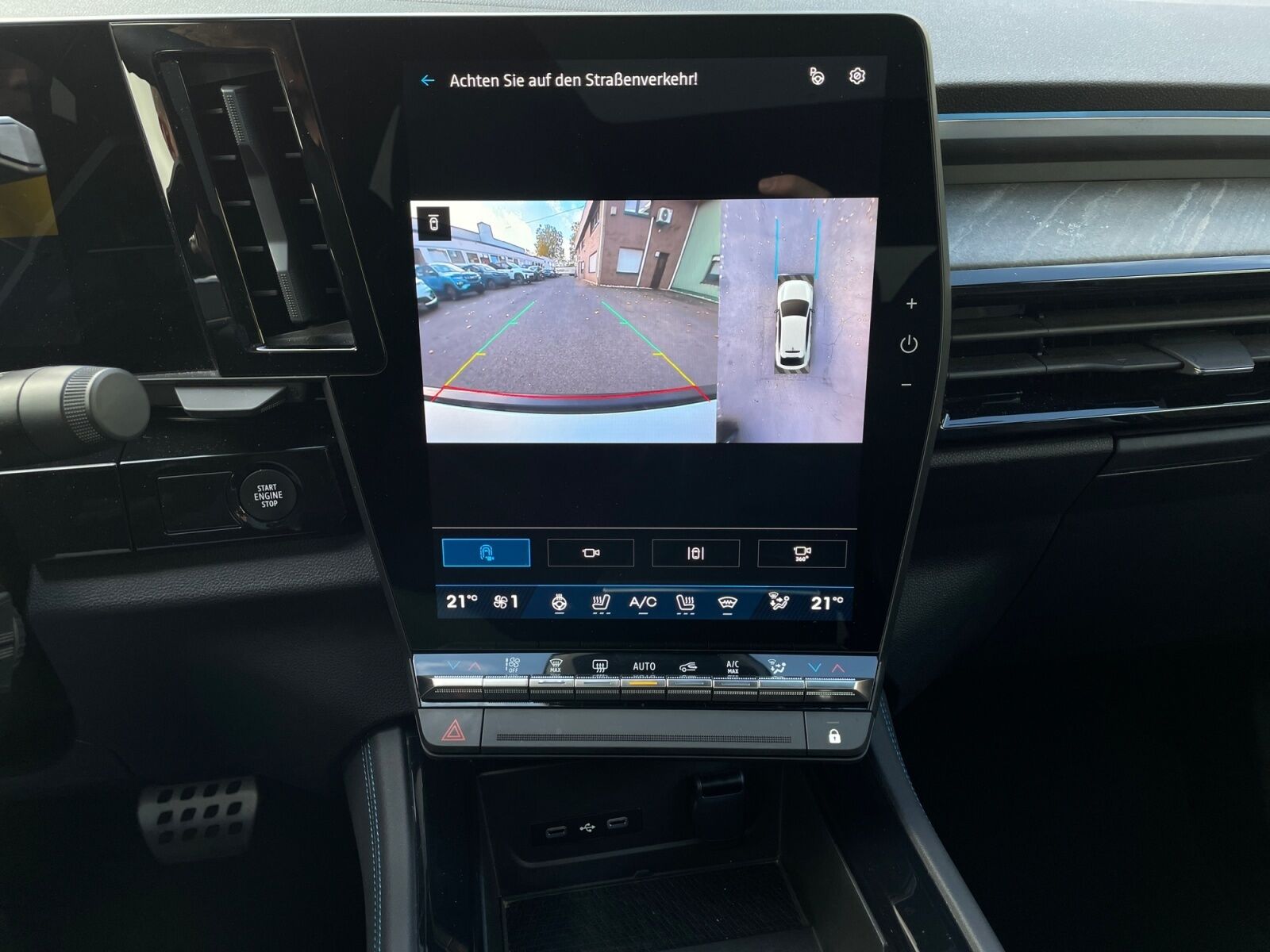 RENAULT Rafale Esprit Alpine E-Tech Full Hybrid 200 Ansicht 10 für Fahrzeugdetailseite