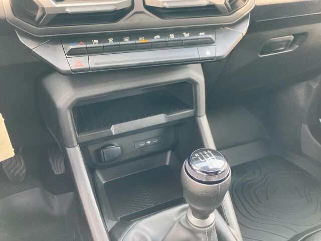 DACIA Duster III 1.2 TCe 130 MHEV Expression Ansicht 10 für Fahrzeugdetailseite