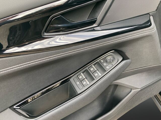 RENAULT Clio KISS TCe 90 Ansicht 14 für Fahrzeugdetailseite