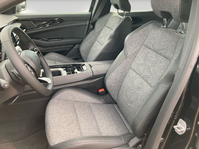 RENAULT Clio KISS TCe 90 Ansicht 8 für Fahrzeugdetailseite