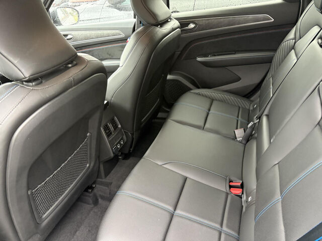 RENAULT Arkana ESPRIT ALPINE Mild Hybrid 160 EDC Bluetooth Navi LED Klima Einparkhilfe el. Fenster Ansicht 7 für Fahrzeugdetailseite