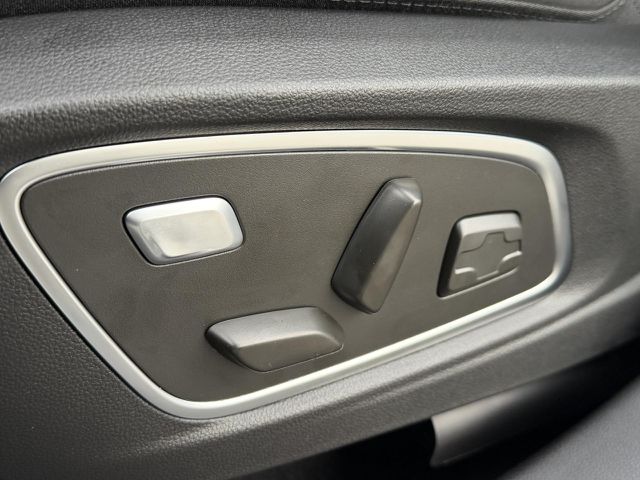 RENAULT Rafale Esprit Alpine Full Hybrid E-Tech 200 Bluetooth Navi LED Klima Einparkhilfe el. Fenster Ansicht 14 für Fahrzeugdetailseite