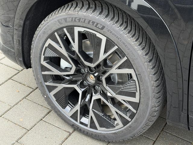 RENAULT Espace 6 Esprit Alpine Full Hybrid Bluetooth Navi LED Klima Einparkhilfe el. Fenster Ansicht 9 für Fahrzeugdetailseite