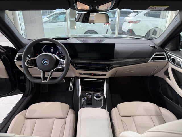 BMW i4 e40 GC M Sport Pro ACC GlasD.P+ Lenkh.H/K AHK Sportpaket HUD Navi LED Vollleder Klima Standhzg PD Ansicht 12 für Fahrzeugdetailseite