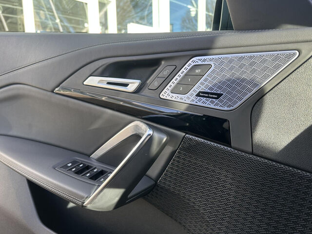 BMW X1 x23d M Sport ACC HUD SurView LiveProf.Massage Sportpaket Bluetooth Navi LED Vollleder Klima PDC e Ansicht 13 für Fahrzeugdetailseite