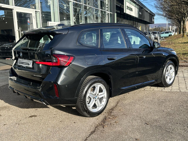 BMW X1 x23d M Sport ACC HUD SurView LiveProf.Massage Sportpaket Bluetooth Navi LED Vollleder Klima PDC e Ansicht 5 für Fahrzeugdetailseite