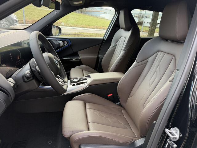 BMW X3 x20 M Sport HUD ACC SuView.Lenkh.Komfz.AHK19 Sportpaket Bluetooth Navi LED Vollleder Klima Aktivl Ansicht 10 für Fahrzeugdetailseite