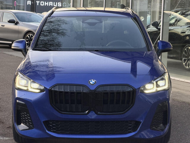 BMW 220 Active Tourer 220i AT M Sport HUD ACC SuView.Lenkh.Komfz.AHK Sportpaket Bluetooth Navi LED Klima PDC el. Fenster Ansicht 3 für Fahrzeugdetailseite