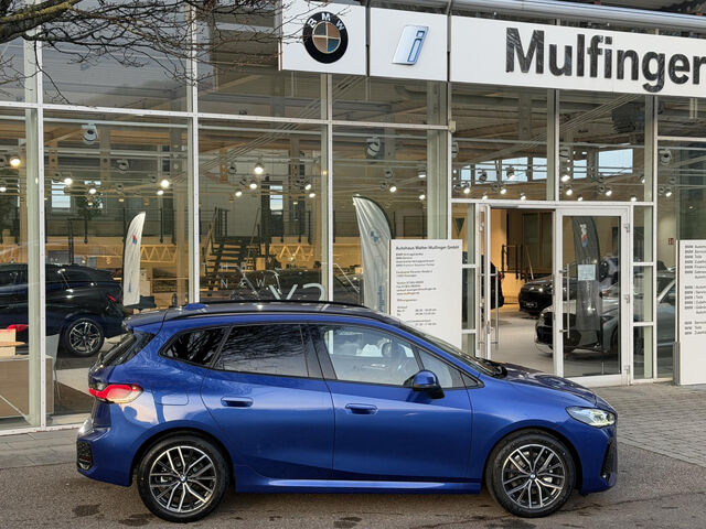 BMW 220 Active Tourer 220i AT M Sport HUD ACC SuView.Lenkh.Komfz.AHK Sportpaket Bluetooth Navi LED Klima PDC el. Fenster Ansicht 5 für Fahrzeugdetailseite
