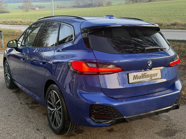BMW 220 Active Tourer 220i AT M Sport HUD ACC SuView.Lenkh.Komfz.AHK Sportpaket Bluetooth Navi LED Klima PDC el. Fenster Ansicht 8 für Fahrzeugdetailseite